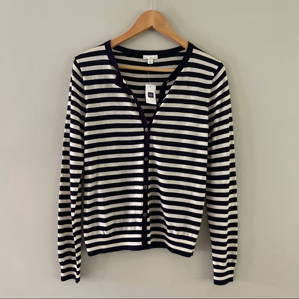 Gap Women’s Stripped Cardigan